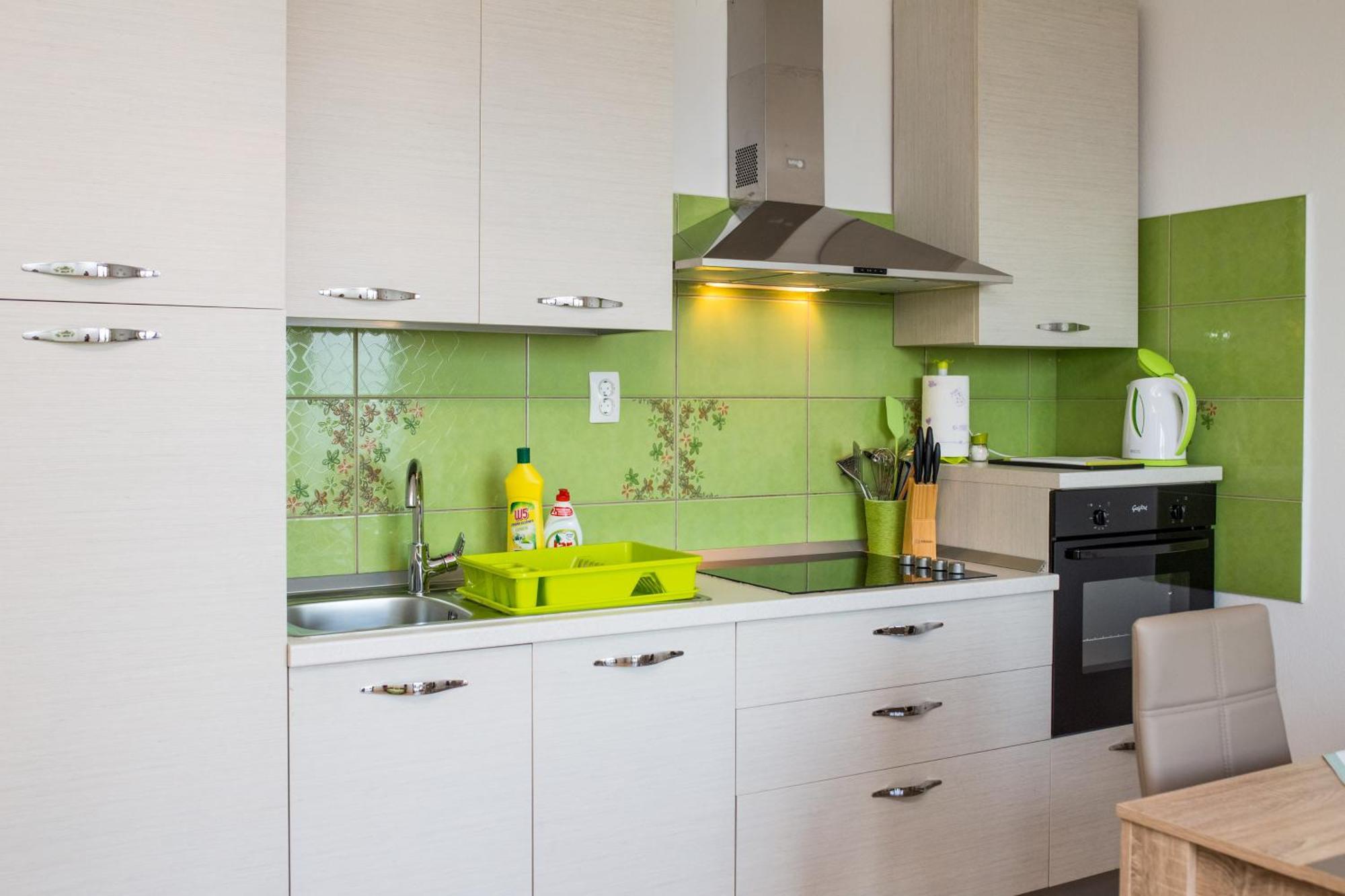 Apartment Mande Брист Екстериор снимка