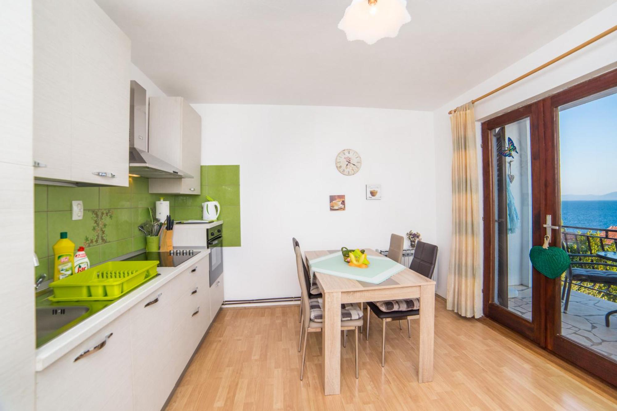 Apartment Mande Брист Екстериор снимка