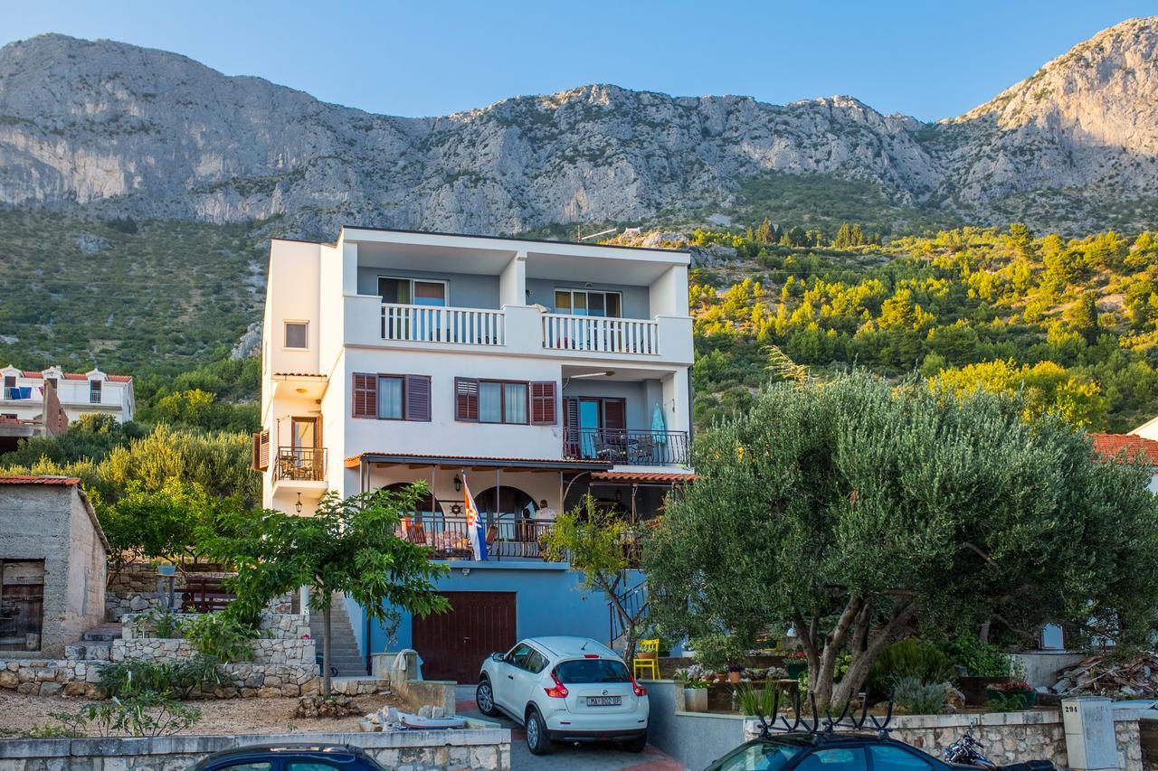 Apartment Mande Брист Екстериор снимка